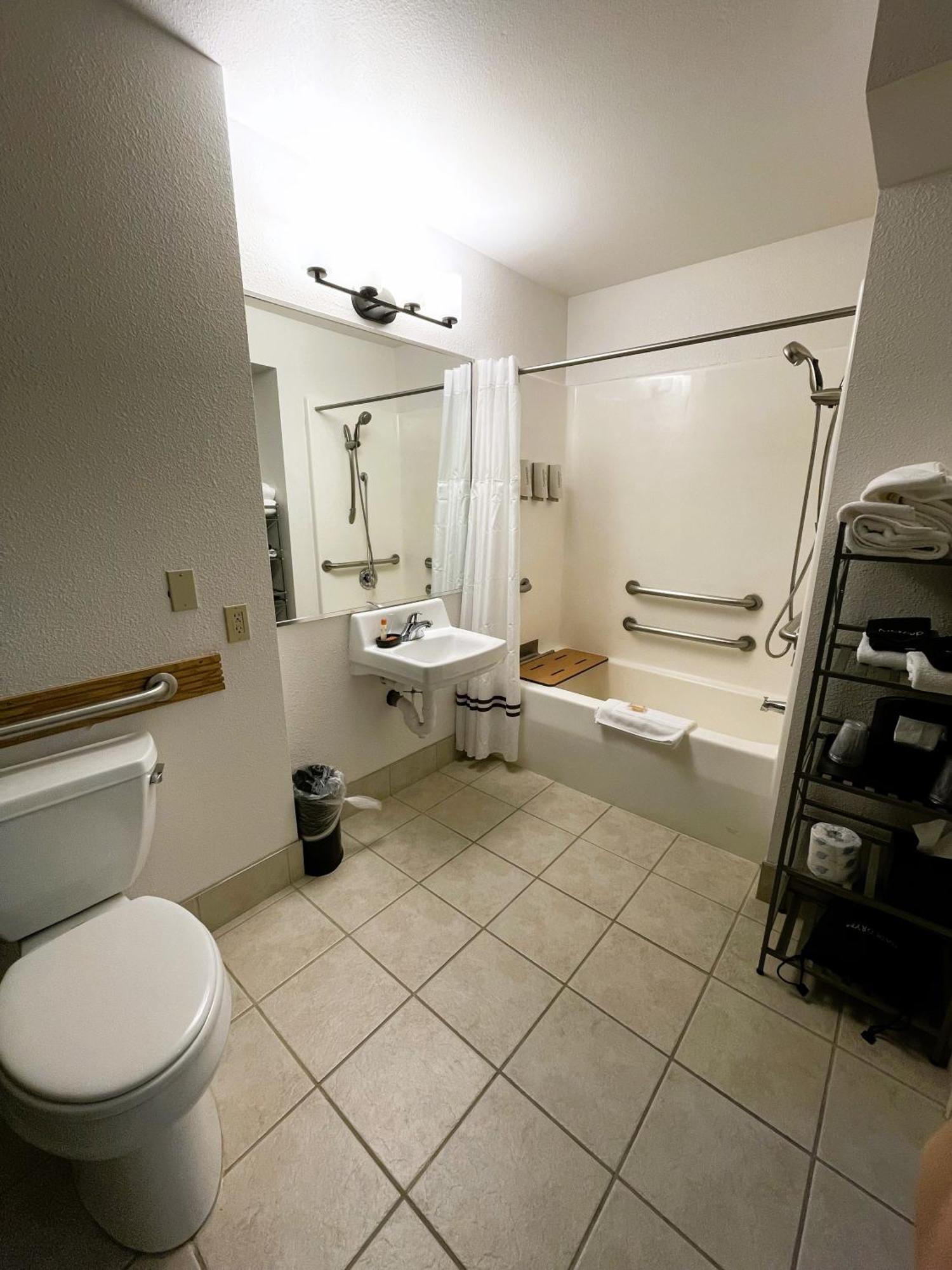 Boothill Inn And Suites Billings Εξωτερικό φωτογραφία